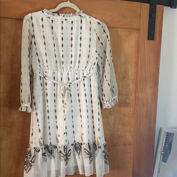 Guess White and Black Patterned Mini Dress - Picture 7 of 11